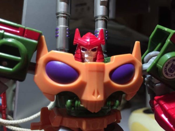 Bludgeon! In Hand Images Of Robots In Disguise Combiner Force Warrior Class Figure  (1 of 16)